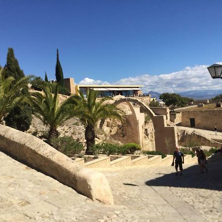 Apartamento Centrico Castillo S. Barbara Alicante Exteriör bild